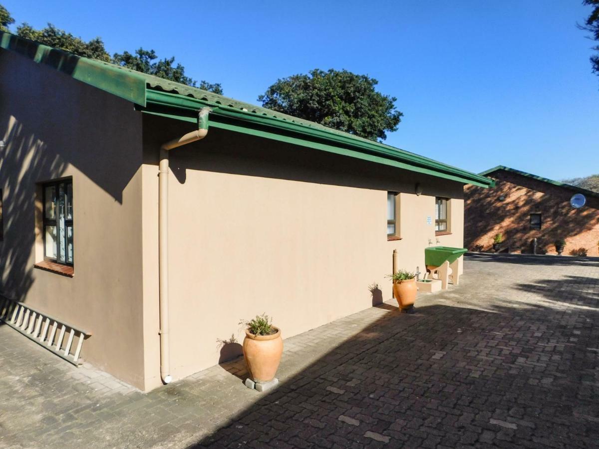 Mama Mia Cottages Oslo Beach Port Shepstone Bagian luar foto