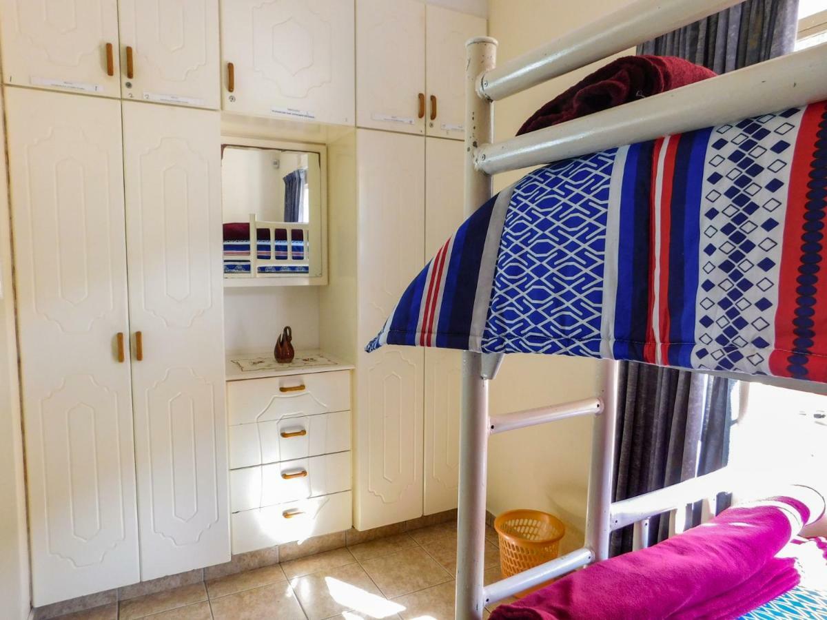 Mama Mia Cottages Oslo Beach Port Shepstone Bagian luar foto