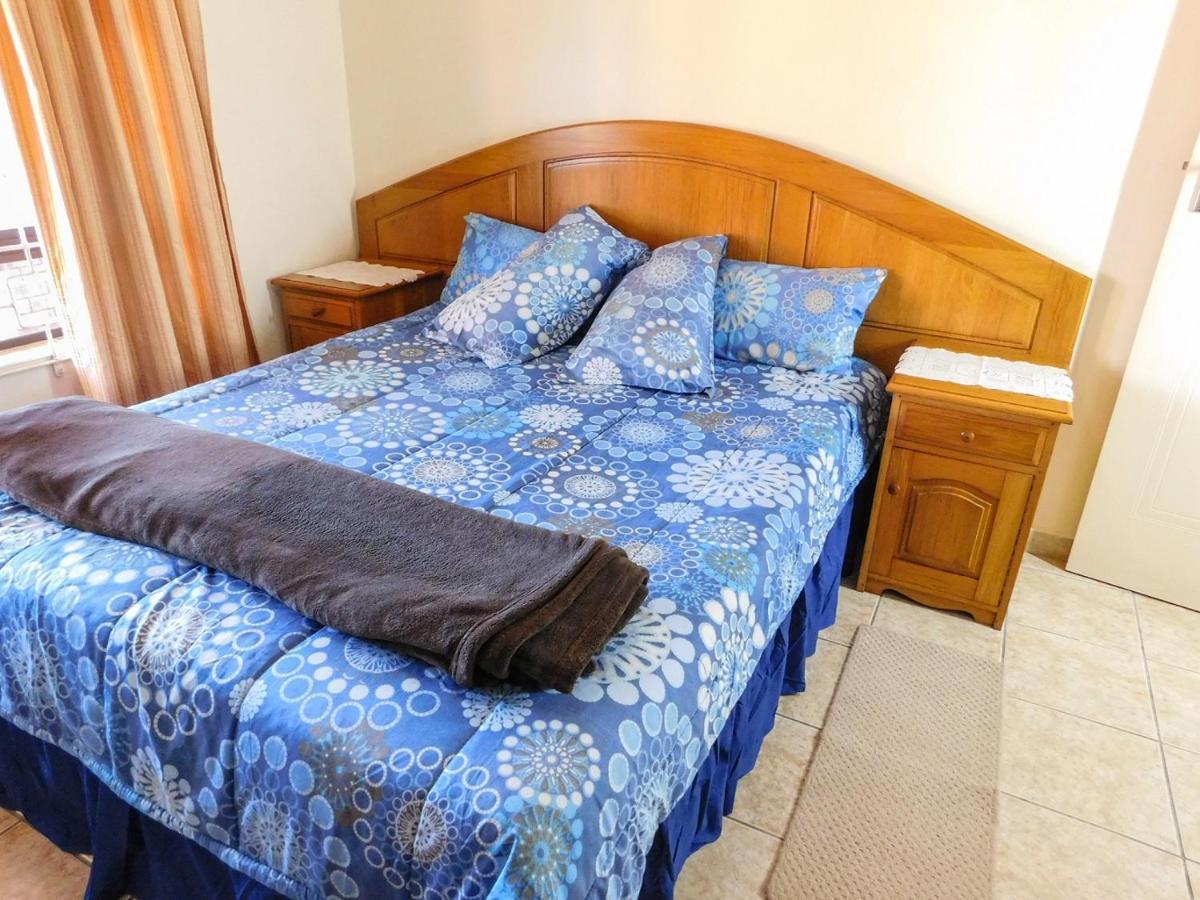 Mama Mia Cottages Oslo Beach Port Shepstone Bagian luar foto