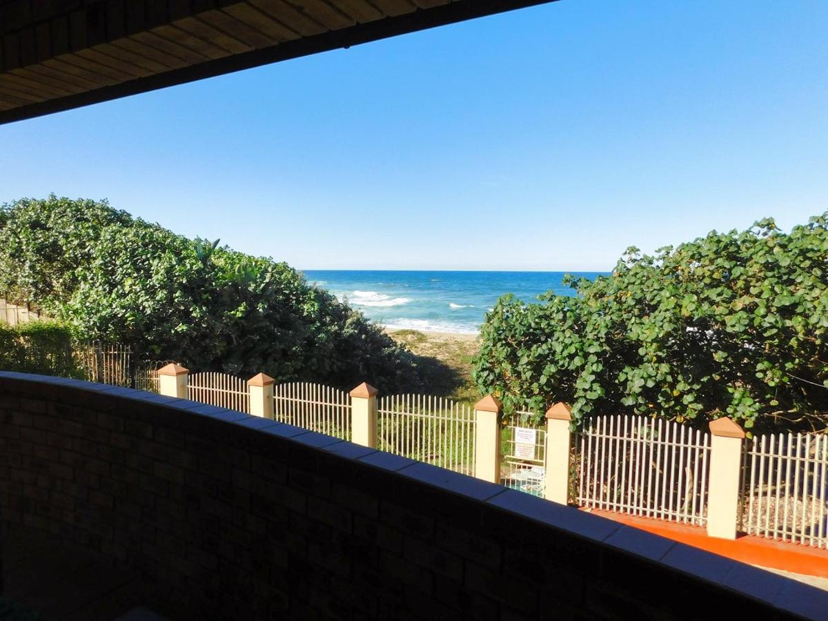 Mama Mia Cottages Oslo Beach Port Shepstone Bagian luar foto